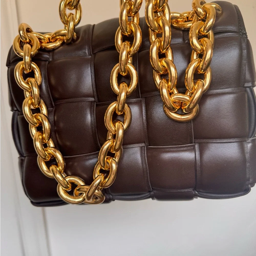 Marita’s Flier,  Live. 
Share Show 
Aging is a walking testimony of his agrace 🙏 - Picture 6 of 16